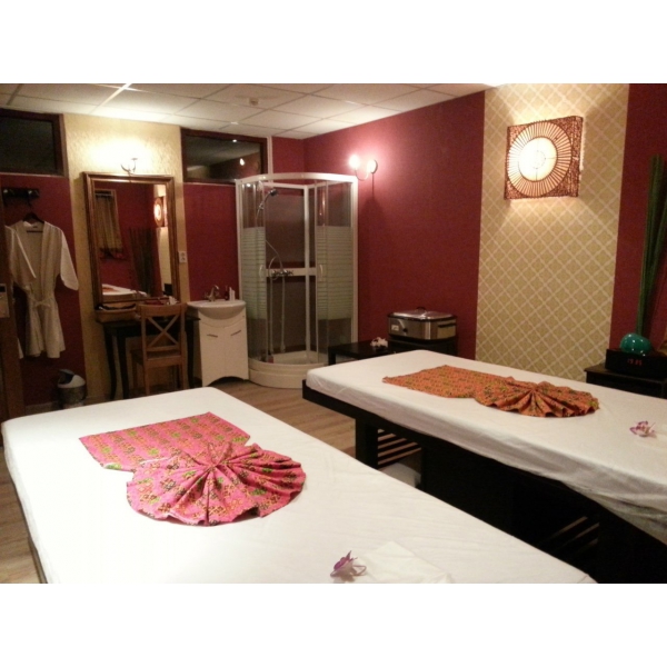 Ресторанный сервис бронирования столиков menu-rest.com - Интерьер ресторана "Thai Pattara Center-SPA & Restaurant"