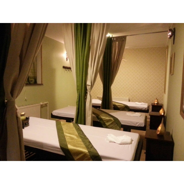 Ресторанный сервис бронирования столиков menu-rest.com - Интерьер ресторана "Thai Pattara Center-SPA & Restaurant"