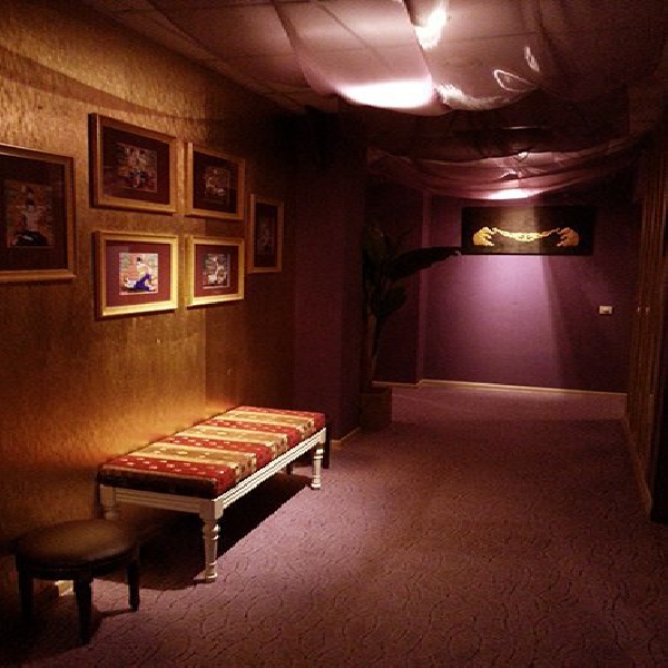 Ресторанный сервис бронирования столиков menu-rest.com - Интерьер ресторана "Thai Pattara Center-SPA & Restaurant"