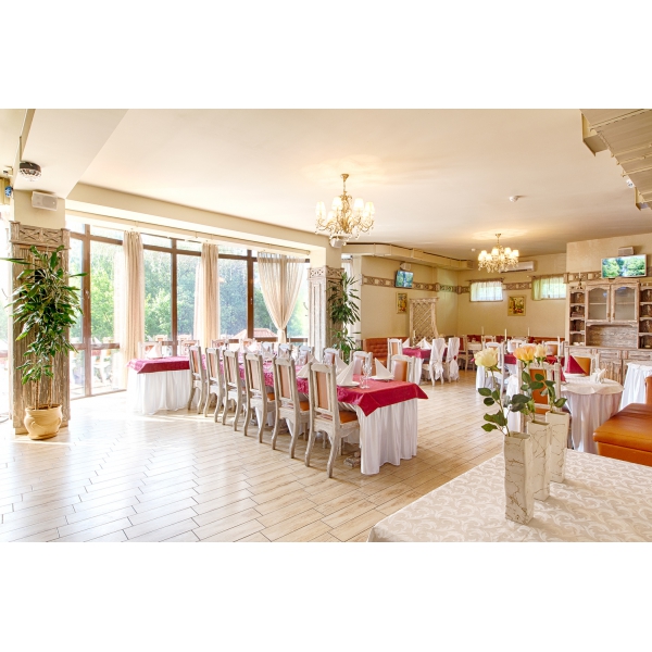 Ресторанный сервис бронирования столиков menu-rest.com - Интерьер ресторана "Кузьминки"