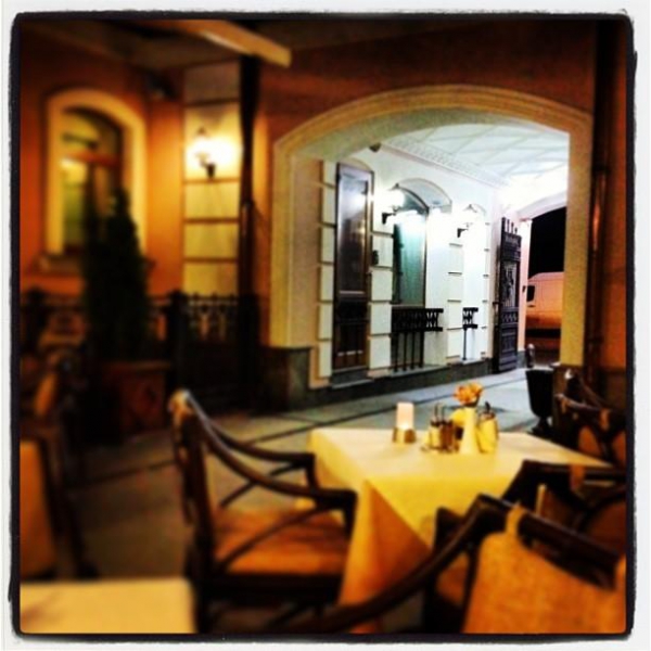 Ресторанный сервис бронирования столиков menu-rest.com - Интерьер ресторана "Альковъ"