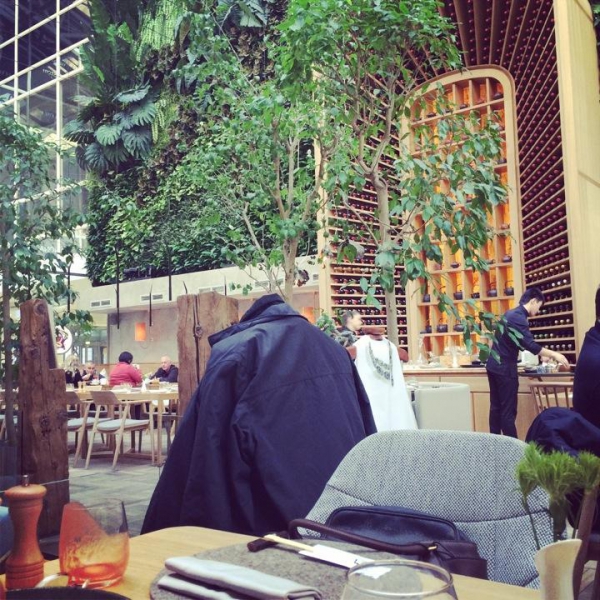 Ресторанный сервис бронирования столиков menu-rest.com - Интерьер ресторана "Zodiac"