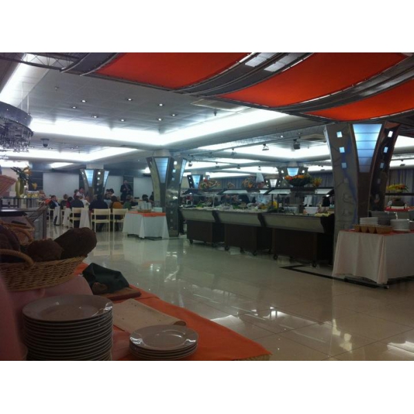 Ресторанный сервис бронирования столиков menu-rest.com - Интерьер ресторана "Альфа"