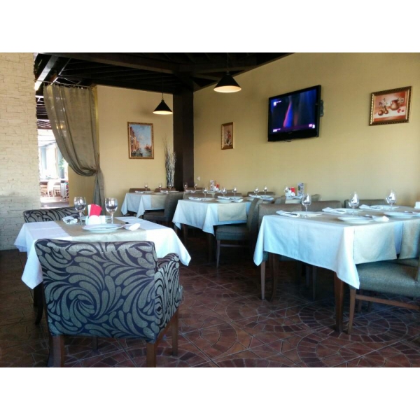 Ресторанный сервис бронирования столиков menu-rest.com - Интерьер ресторана "Fusion Cafe"