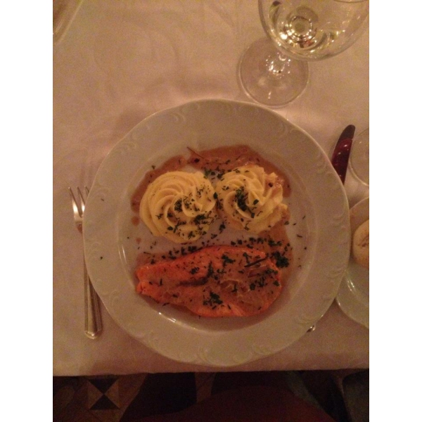 Ресторанный сервис бронирования столиков menu-rest.com - Интерьер ресторана "Riviere"