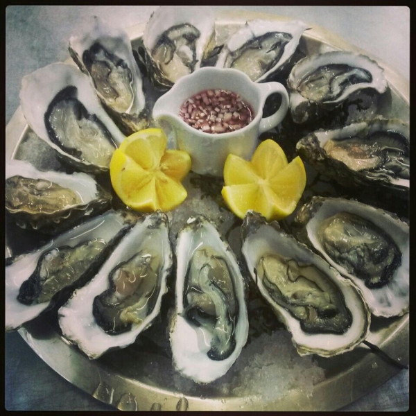 Ресторанный сервис бронирования столиков menu-rest.com - Интерьер ресторана "Riviere"