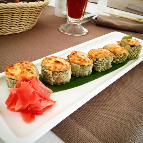 Ресторанный сервис бронирования столиков menu-rest.com - Интерьер ресторана "Forest grill and roll bar"