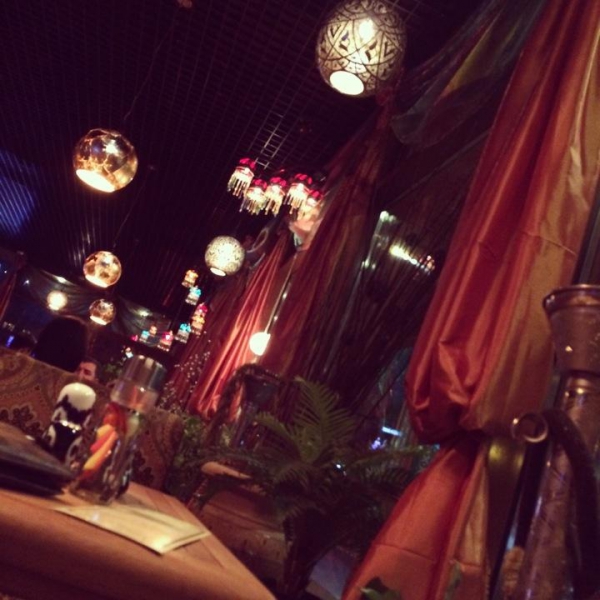 Ресторанный сервис бронирования столиков menu-rest.com - Интерьер ресторана "Алайский базар"