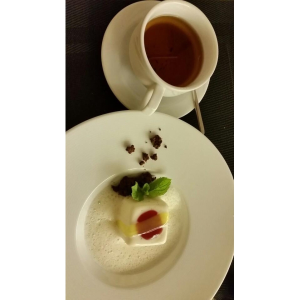 Ресторанный сервис бронирования столиков menu-rest.com - Интерьер ресторана "Тапас Марбелья"