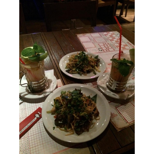 Ресторанный сервис бронирования столиков menu-rest.com - Интерьер ресторана "Мама Тао"