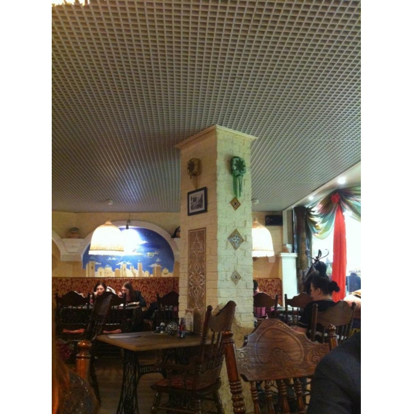 Ресторанный сервис бронирования столиков menu-rest.com - Интерьер ресторана "Казан-Мангал"