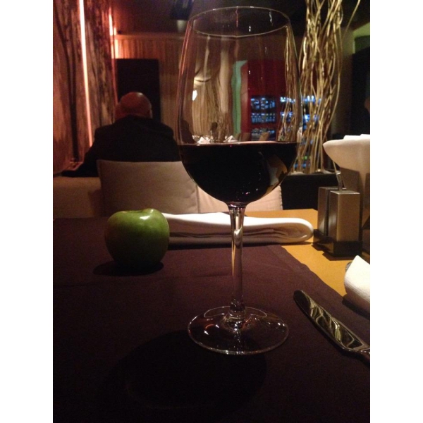 Ресторанный сервис бронирования столиков menu-rest.com - Интерьер ресторана "Golden Apple"