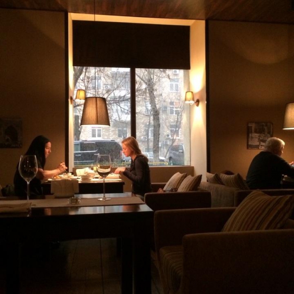 Ресторанный сервис бронирования столиков menu-rest.com - Интерьер ресторана "Айва"