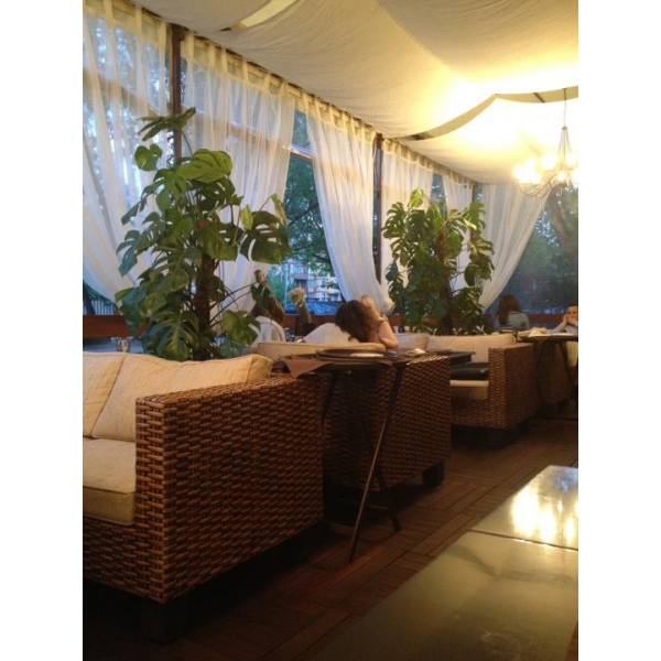 Ресторанный сервис бронирования столиков menu-rest.com - Интерьер ресторана "Навои"