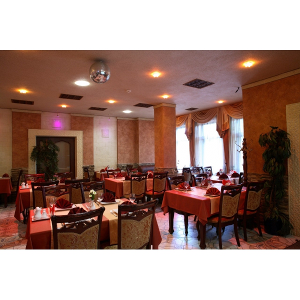 Ресторанный сервис бронирования столиков menu-rest.com - Интерьер ресторана "Дежа Вю"