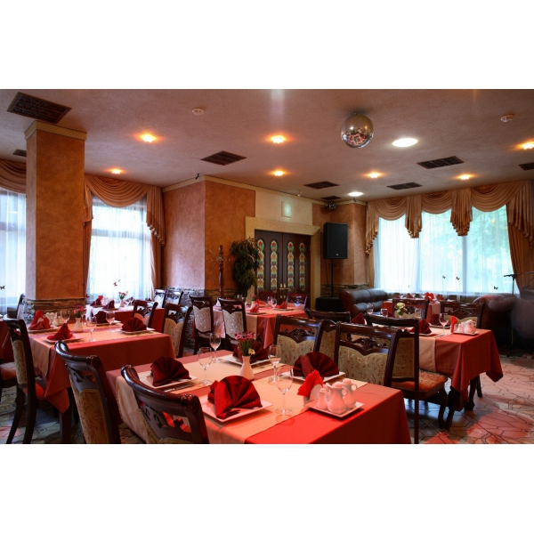 Ресторанный сервис бронирования столиков menu-rest.com - Интерьер ресторана "Дежа Вю"