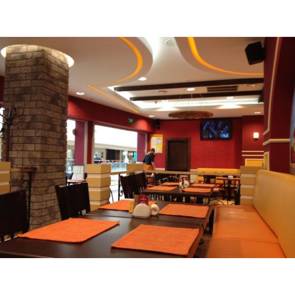 Ресторанный сервис бронирования столиков menu-rest.com - Интерьер ресторана "Cantina Mariachi"