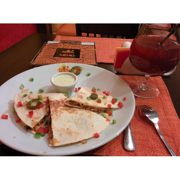 Ресторанный сервис бронирования столиков menu-rest.com - Интерьер ресторана "Cantina Mariachi"