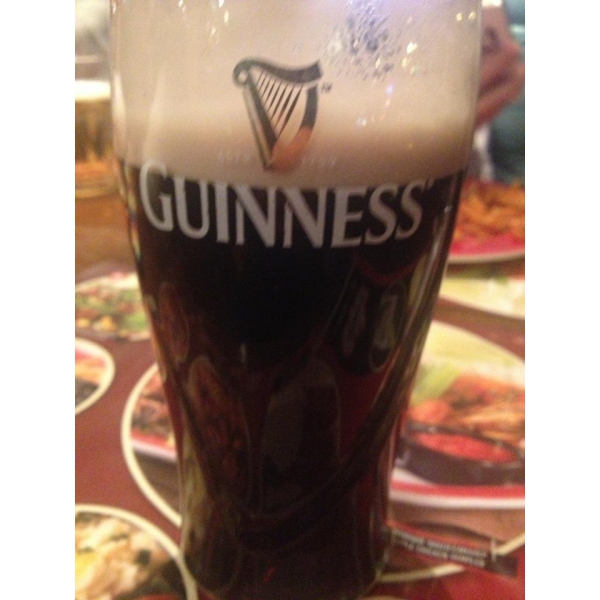 Ресторанный сервис бронирования столиков menu-rest.com - Интерьер ресторана "T.G.I. Friday`s"