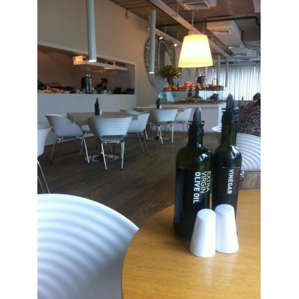 Ресторанный сервис бронирования столиков menu-rest.com - Интерьер ресторана "Correa`s"