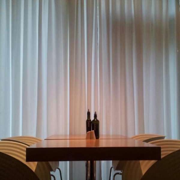 Ресторанный сервис бронирования столиков menu-rest.com - Интерьер ресторана "Correa`s"