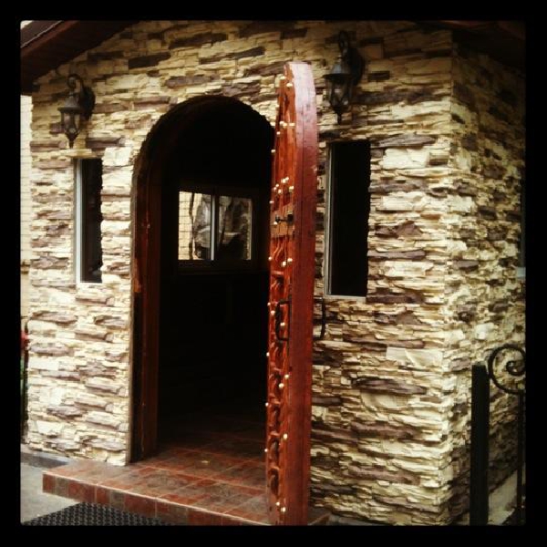 Ресторанный сервис бронирования столиков menu-rest.com - Интерьер ресторана "Гурия"