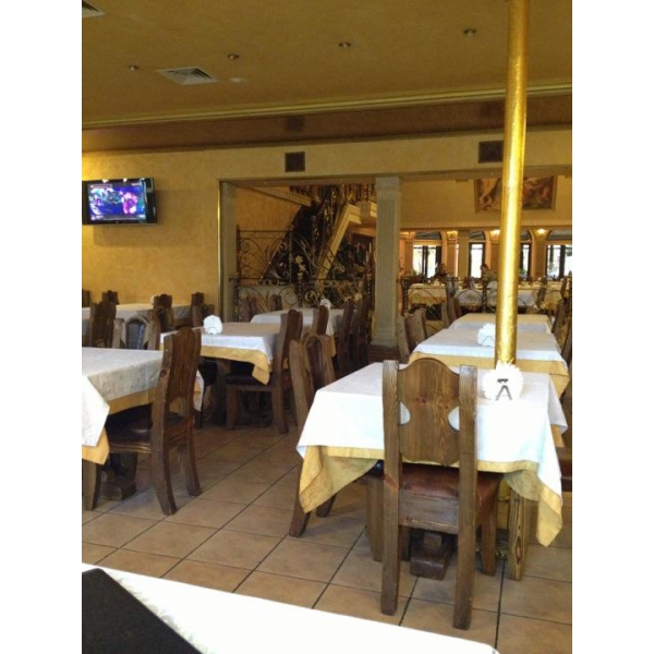 Ресторанный сервис бронирования столиков menu-rest.com - Интерьер ресторана "Ночной дворик"