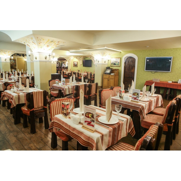 Ресторанный сервис бронирования столиков menu-rest.com - Интерьер ресторана "Добрыня"