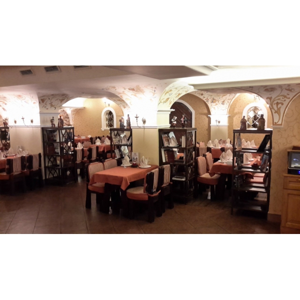 Ресторанный сервис бронирования столиков menu-rest.com - Интерьер ресторана "Добрыня"