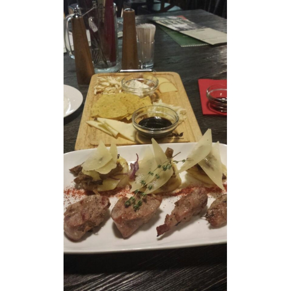 Ресторанный сервис бронирования столиков menu-rest.com - Интерьер ресторана "Таможня дает добро"