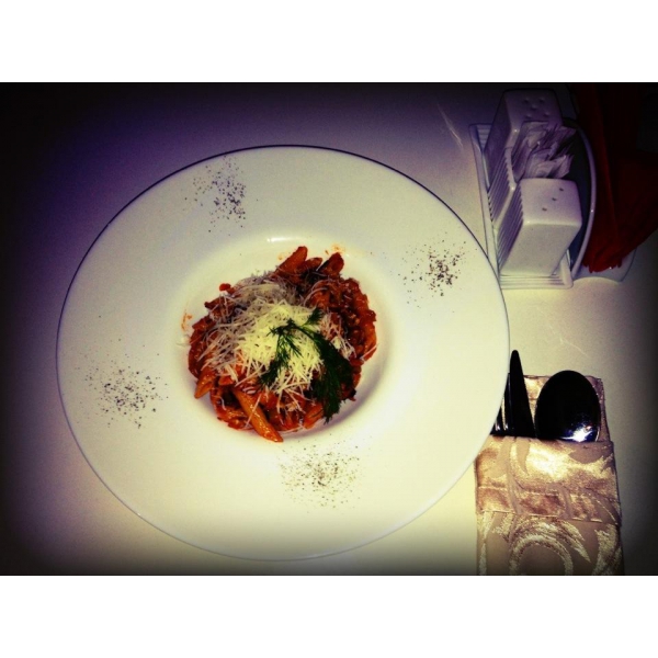 Ресторанный сервис бронирования столиков menu-rest.com - Интерьер ресторана "La Familia"