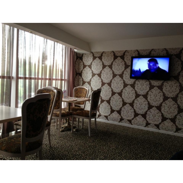 Ресторанный сервис бронирования столиков menu-rest.com - Интерьер ресторана "La Familia"