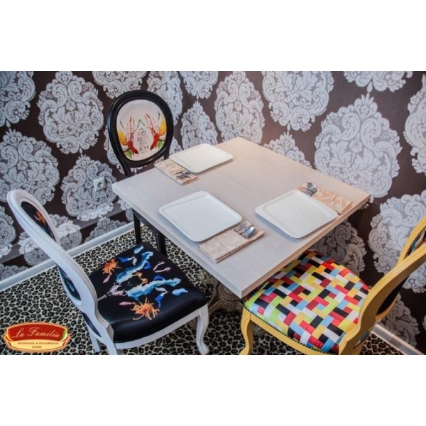 Ресторанный сервис бронирования столиков menu-rest.com - Интерьер ресторана "La Familia"