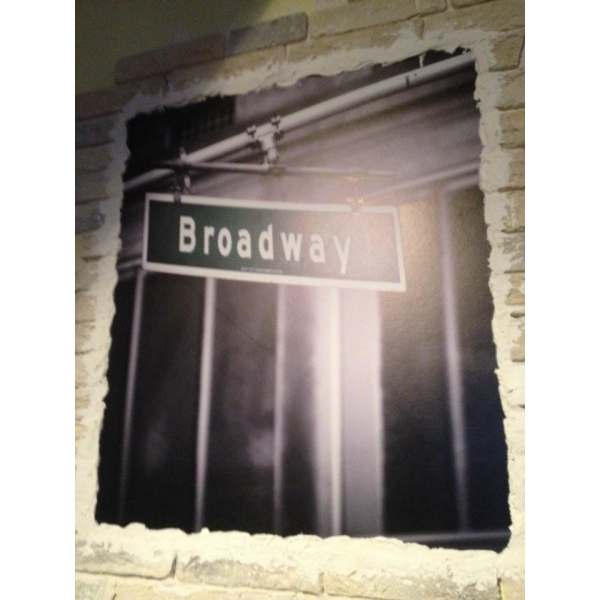 Ресторанный сервис бронирования столиков menu-rest.com - Интерьер ресторана "Broadway"