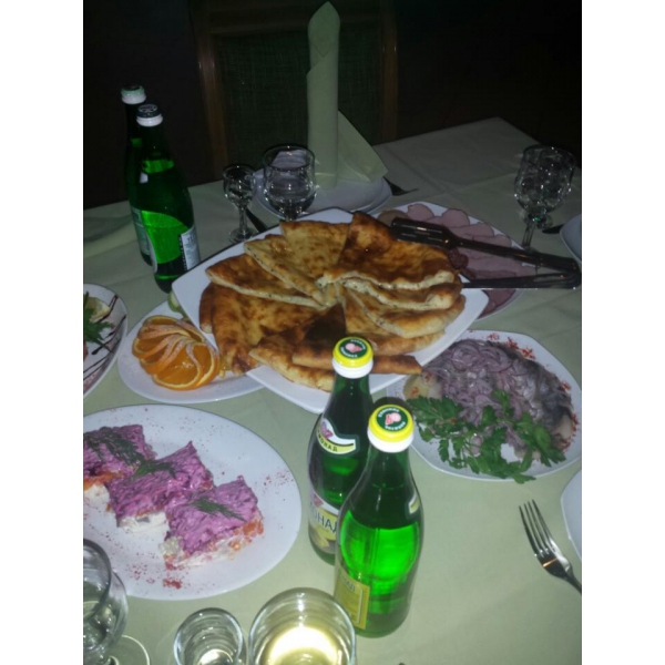 Ресторанный сервис бронирования столиков menu-rest.com - Интерьер ресторана "Акбаш"