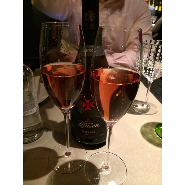 Ресторанный сервис бронирования столиков menu-rest.com - Интерьер ресторана "Grand Cru"