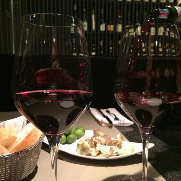 Ресторанный сервис бронирования столиков menu-rest.com - Интерьер ресторана "Grand Cru"