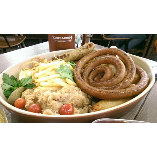 Ресторанный сервис бронирования столиков menu-rest.com - Интерьер ресторана "Колбасофф"