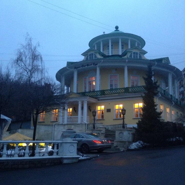 Ресторанный сервис бронирования столиков menu-rest.com - Интерьер ресторана "Граф Орловъ"