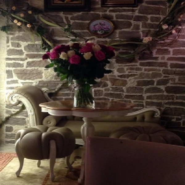 Ресторанный сервис бронирования столиков menu-rest.com - Интерьер ресторана "Chateau de Fleurs"