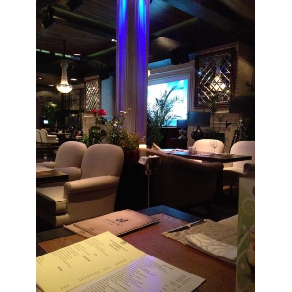 Ресторанный сервис бронирования столиков menu-rest.com - Интерьер ресторана "Шале-Берёзка"