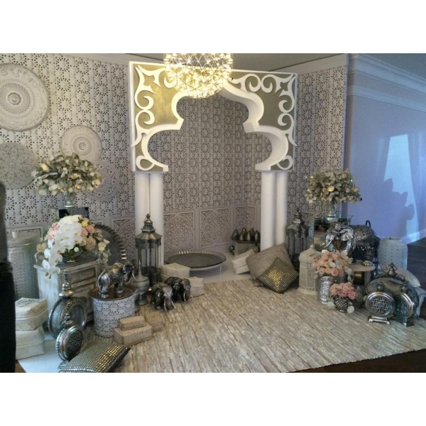 Ресторанный сервис бронирования столиков menu-rest.com - Интерьер ресторана "Village Kitchen"