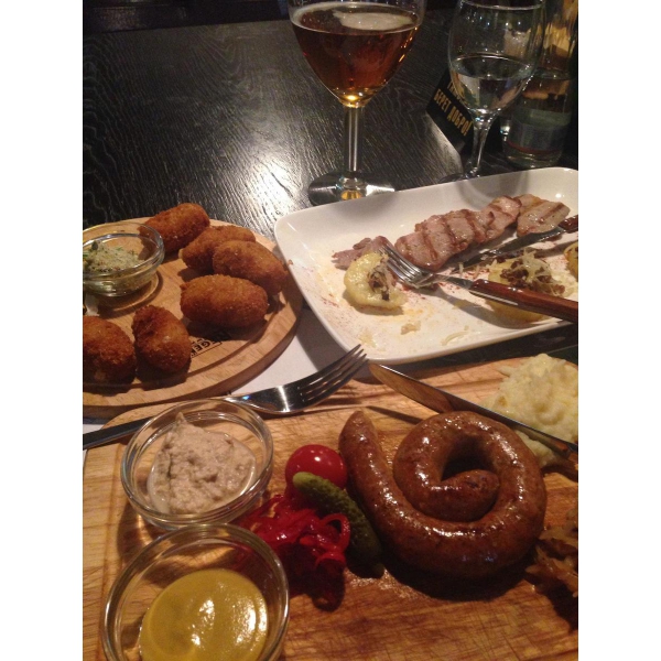 Ресторанный сервис бронирования столиков menu-rest.com - Интерьер ресторана "Таможня дает добро"