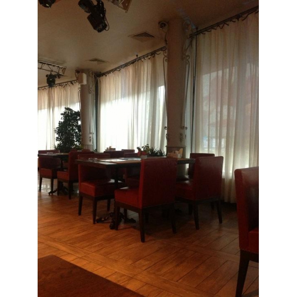 Ресторанный сервис бронирования столиков menu-rest.com - Интерьер ресторана "Гаврош"