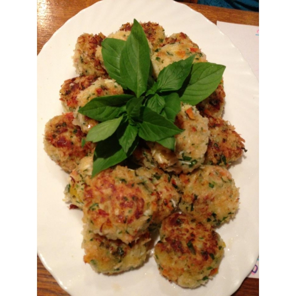 Ресторанный сервис бронирования столиков menu-rest.com - Интерьер ресторана "У Трех Сестер"