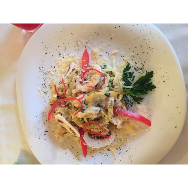 Ресторанный сервис бронирования столиков menu-rest.com - Интерьер ресторана "Ла-Чиполла"