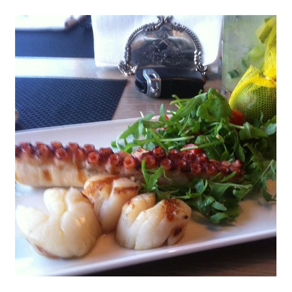 Ресторанный сервис бронирования столиков menu-rest.com - Интерьер ресторана "Жукоvка"