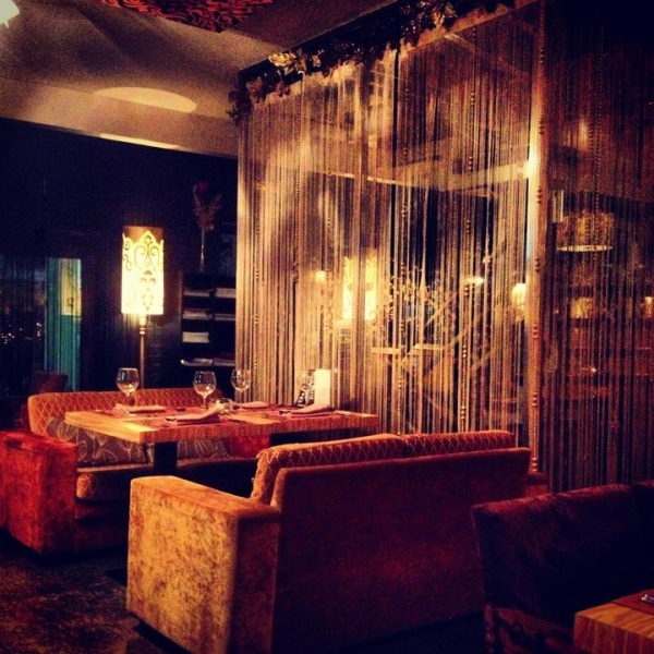 Ресторанный сервис бронирования столиков menu-rest.com - Интерьер ресторана "Polly сад"