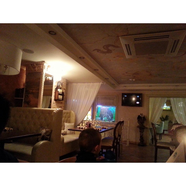 Ресторанный сервис бронирования столиков menu-rest.com - Интерьер ресторана "Vanilla Sky"