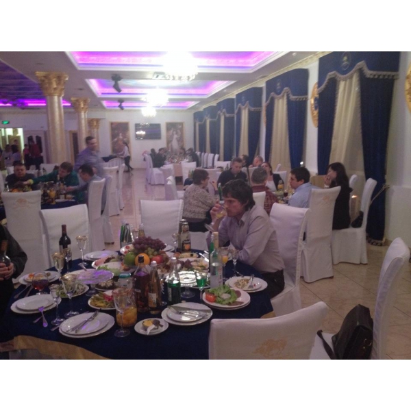 Ресторанный сервис бронирования столиков menu-rest.com - Интерьер ресторана "Очаг Хауз"